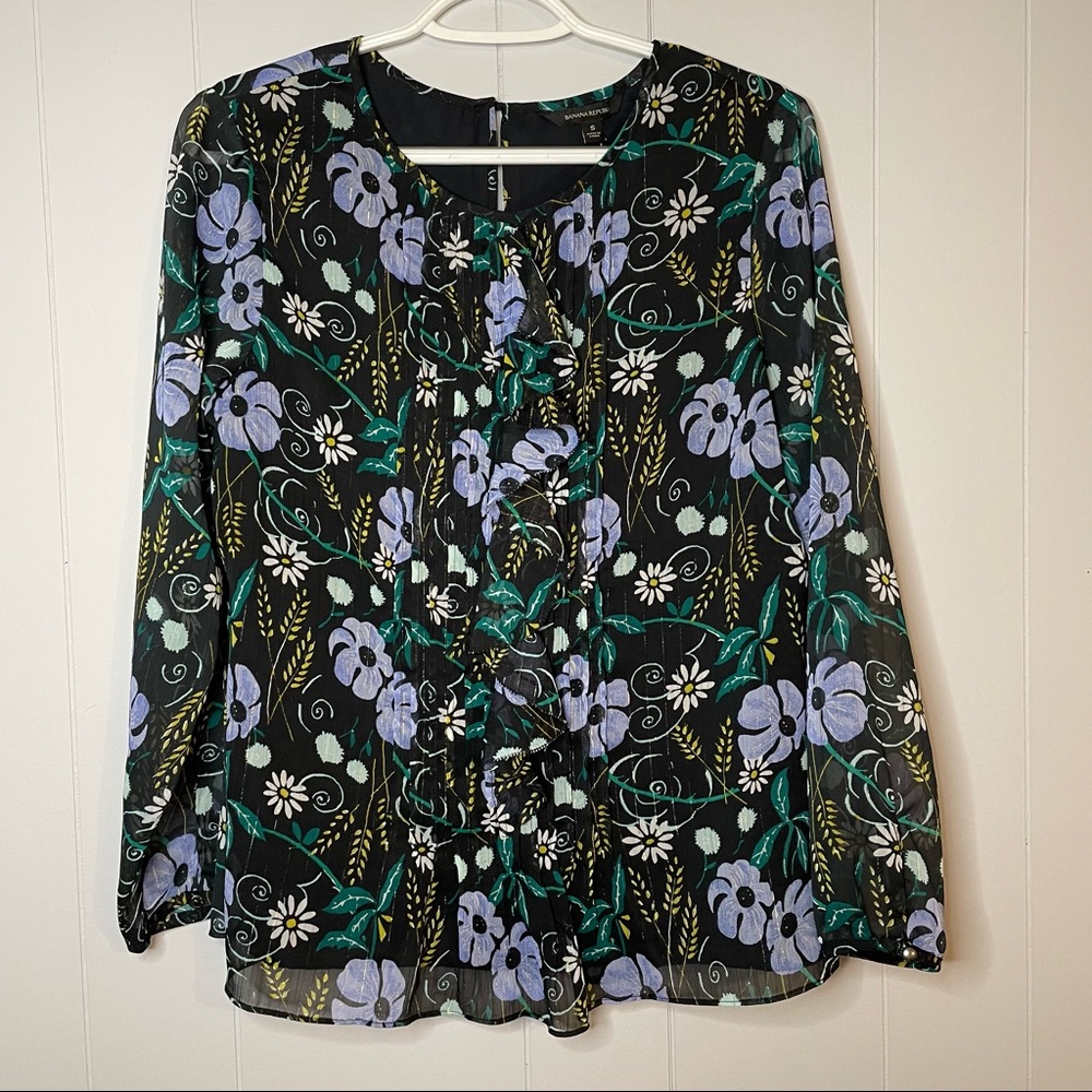 NWT J. Crew black floral printed ruffle pleated long sleeve blouse   Size Small